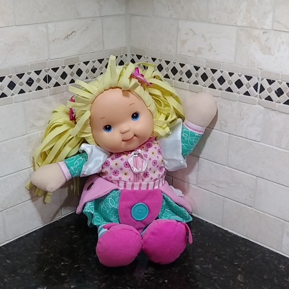 Zipity Princess Activity Doll